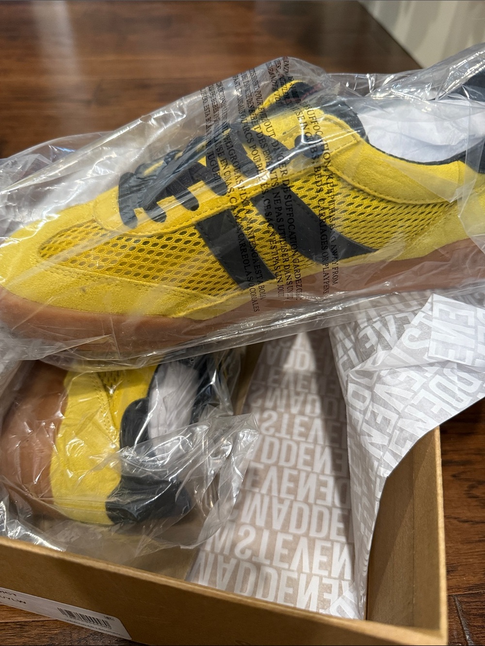 NWT Steve Madden Yellow Mesh Sneakers with Black Stripes